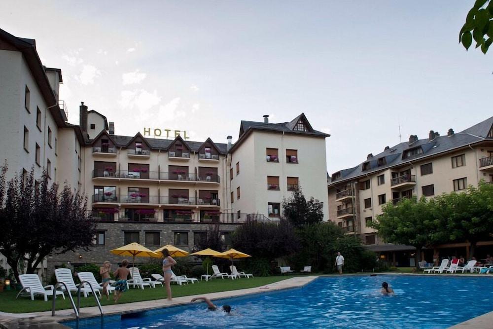 Hotel Restaurant Pessets & Spa Сор Екстер'єр фото