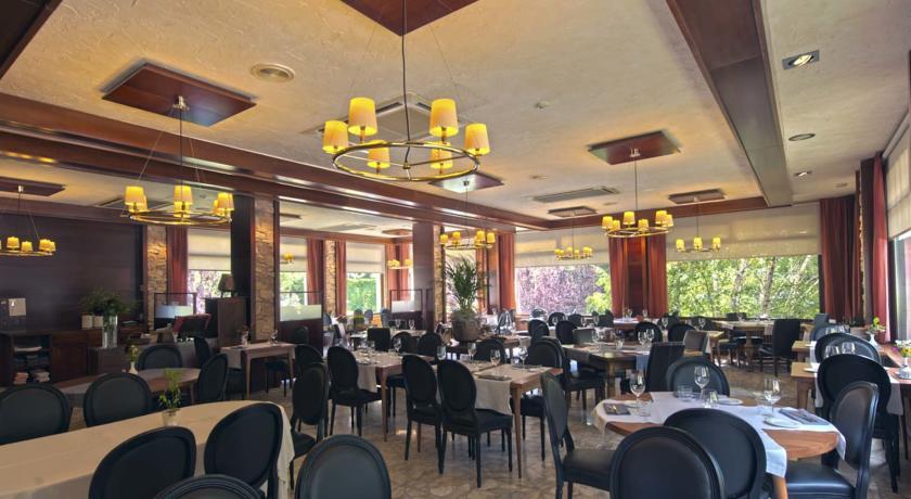 Hotel Restaurant Pessets & Spa Сор Екстер'єр фото